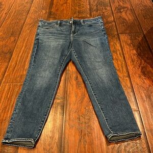 American Eagle skinny jeans